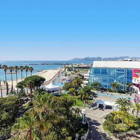 66 Meynadier Cannes, Tres Calme Avec Cour Privative, Plage, Gare, Palais A 300m *